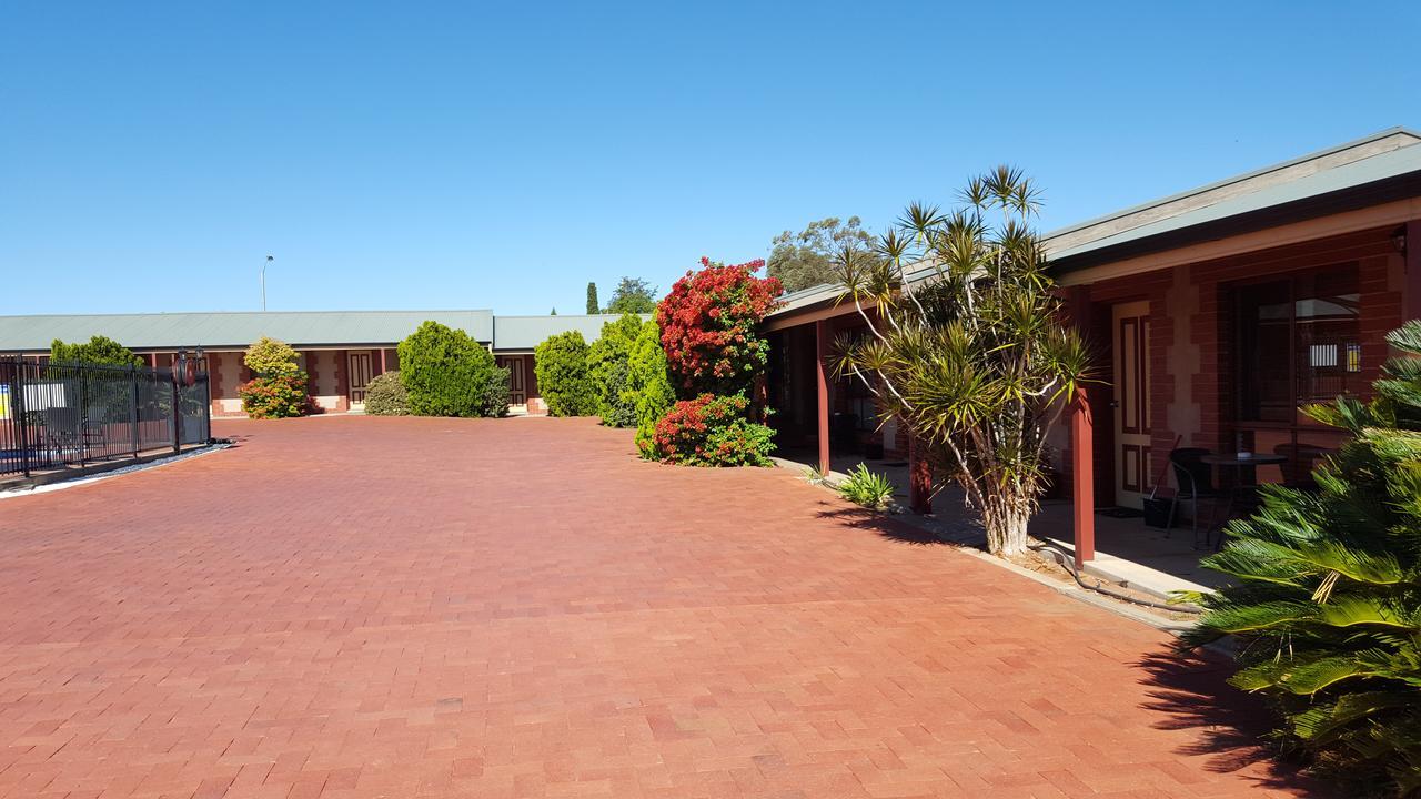 Gateway Motor Inn - Self Check-In Broken Hill Exteriér fotografie