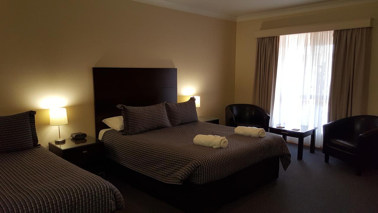 Gateway Motor Inn - Self Check-In Broken Hill Exteriér fotografie